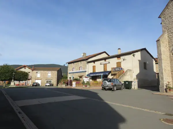 Monte Escalier 42 Monte escalier Chausseterre