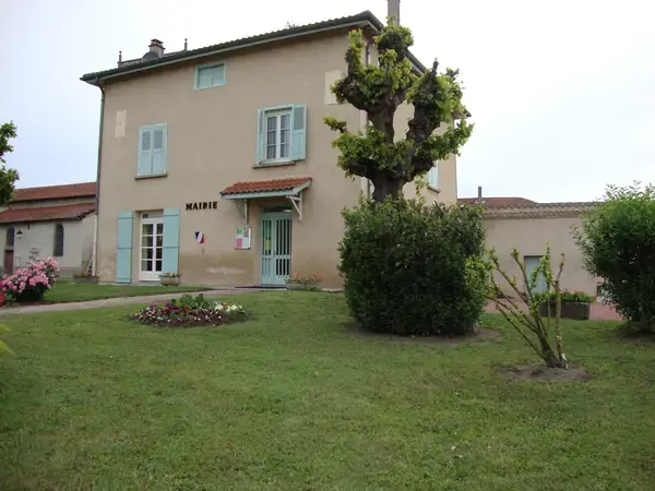 Monte Escalier 42 Monte escalier Saint-Laurent-la-Conche